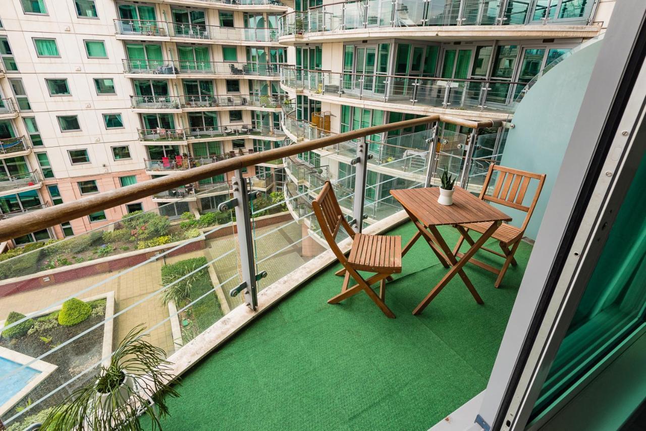 Riverside 2-Bedroom Apartments Λονδίνο Εξωτερικό φωτογραφία